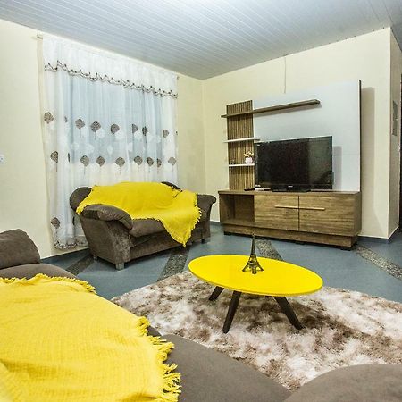 פוז דו איגואסו Casa Grande Com 2 Quartos E 1 Suite מראה חיצוני תמונה